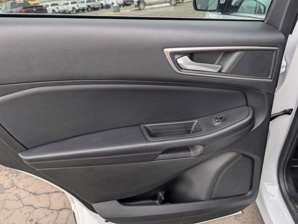 used 2022 Ford Edge car, priced at $20,999