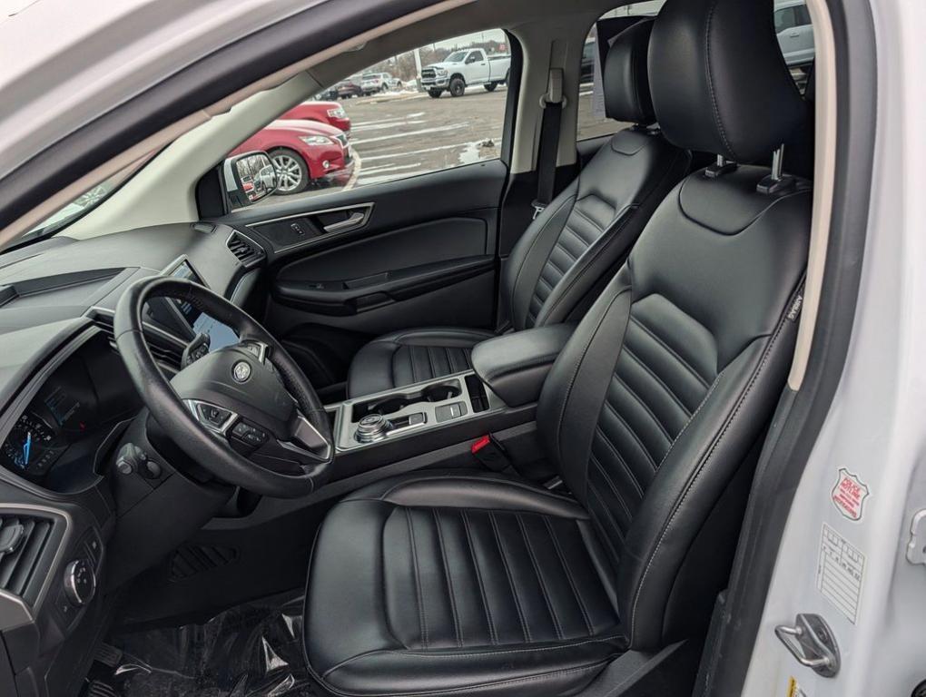 used 2022 Ford Edge car, priced at $20,999