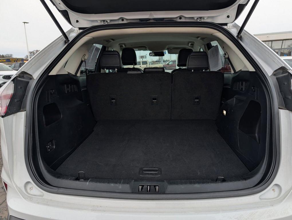 used 2022 Ford Edge car, priced at $20,999