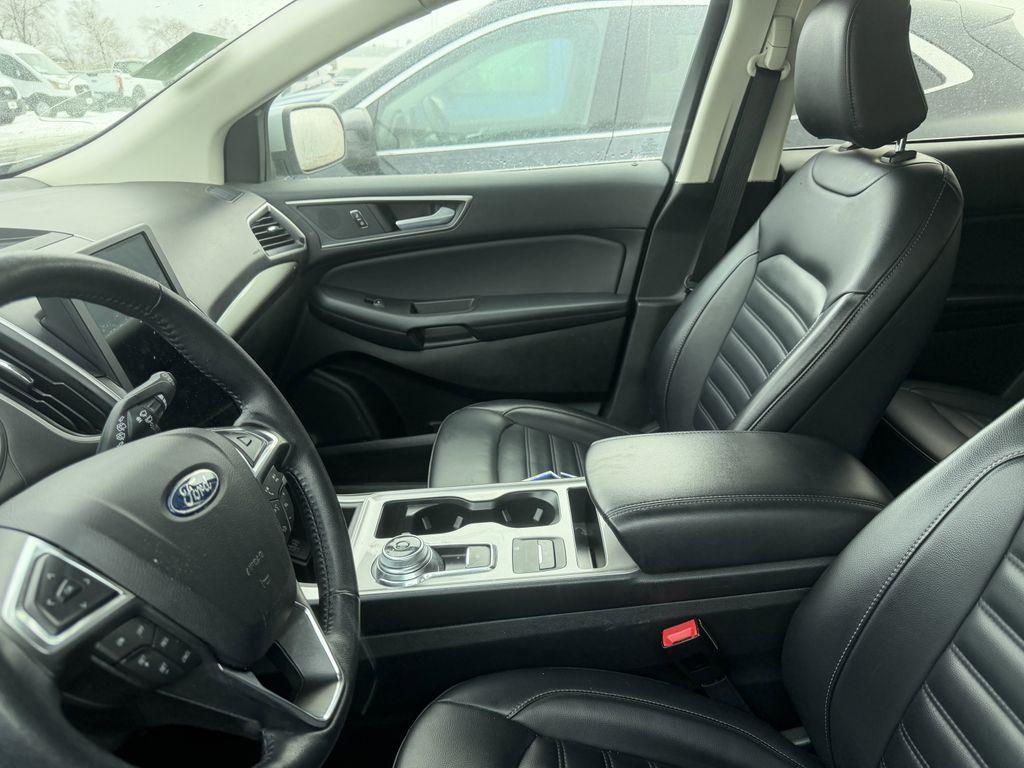 used 2024 Ford Edge car, priced at $23,999