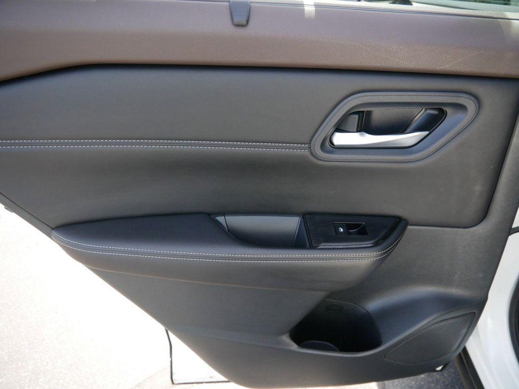 used 2022 Nissan Rogue car, priced at $22,999