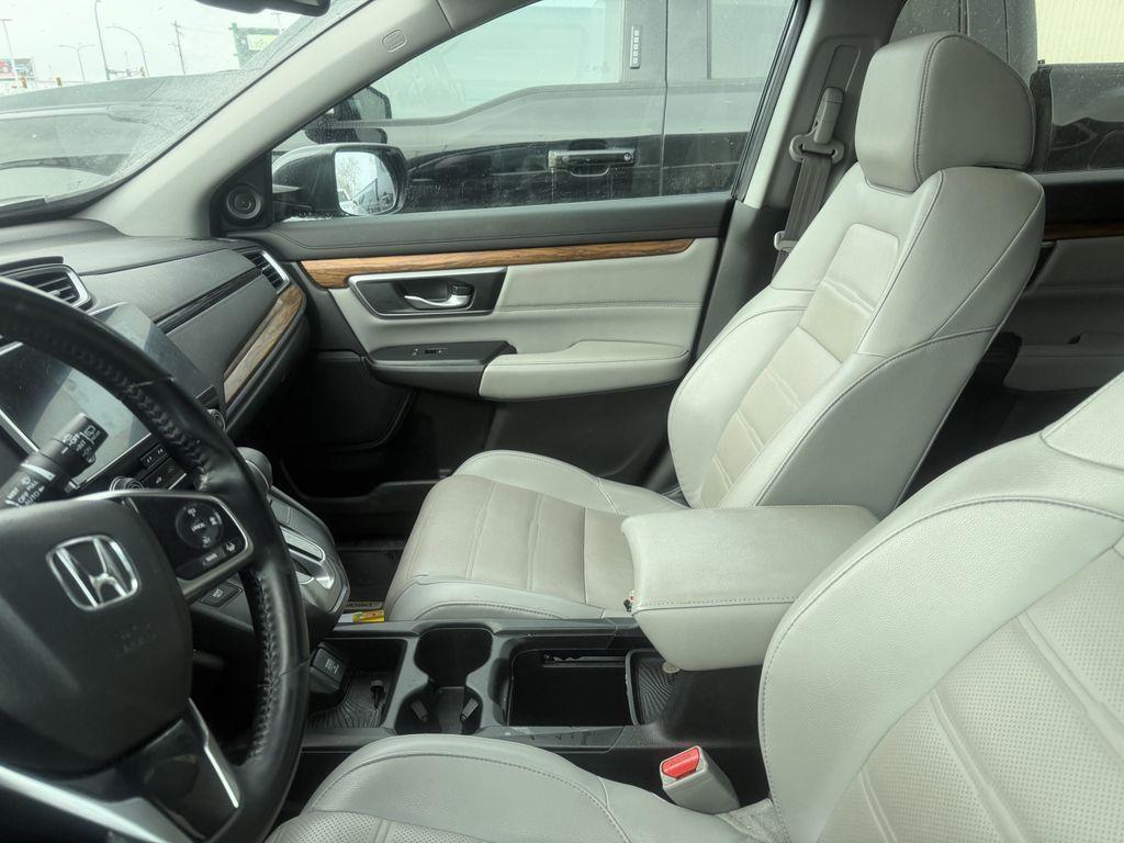 used 2017 Honda CR-V car, priced at $15,499