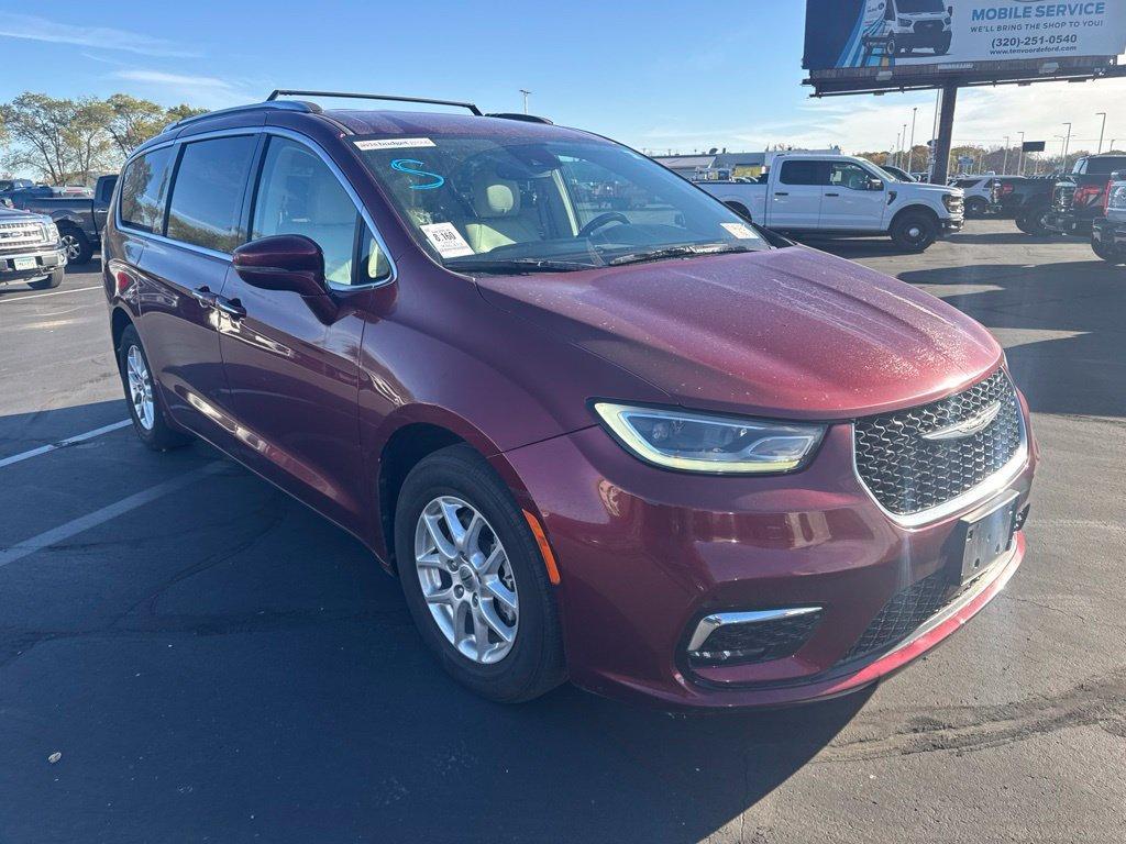 used 2021 Chrysler Pacifica car, priced at $23,349