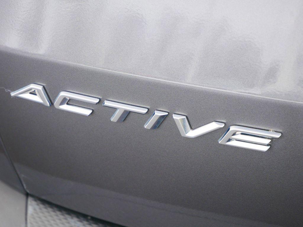 used 2023 Ford Escape car, priced at $23,999