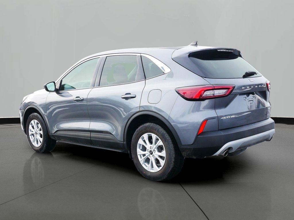 used 2023 Ford Escape car, priced at $23,999