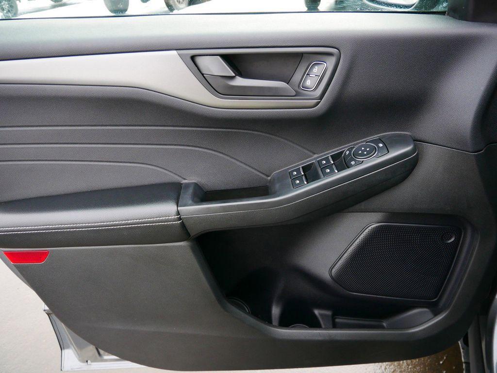 used 2023 Ford Escape car, priced at $23,999