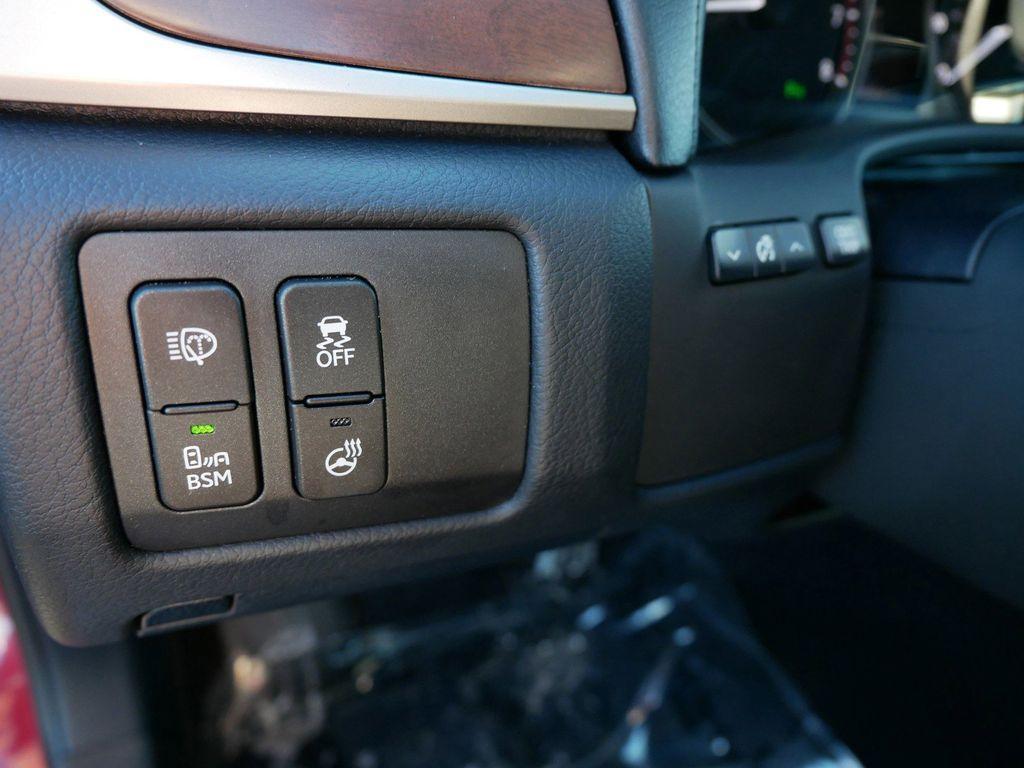 used 2014 Lexus GS 350 car, priced at $17,999