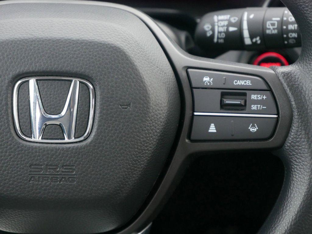 used 2025 Honda CR-V car, priced at $32,599