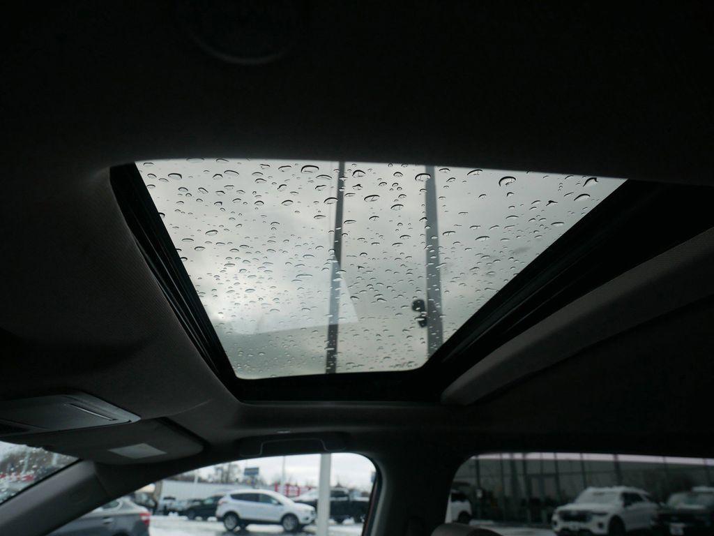 used 2025 Honda CR-V car, priced at $32,599