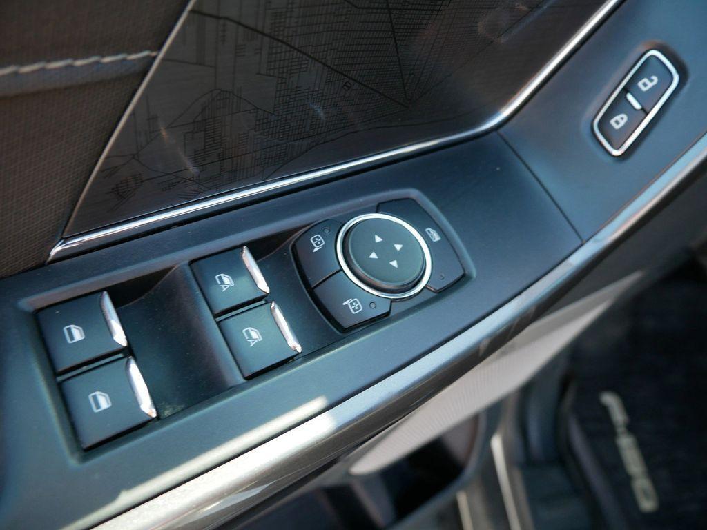 used 2023 Ford F-150 car, priced at $36,999