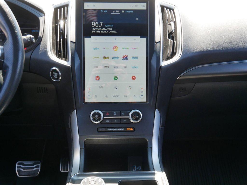 used 2023 Ford Edge car, priced at $29,317