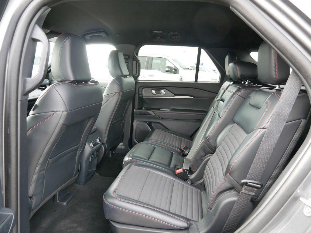 used 2025 Ford Explorer car, priced at $41,999