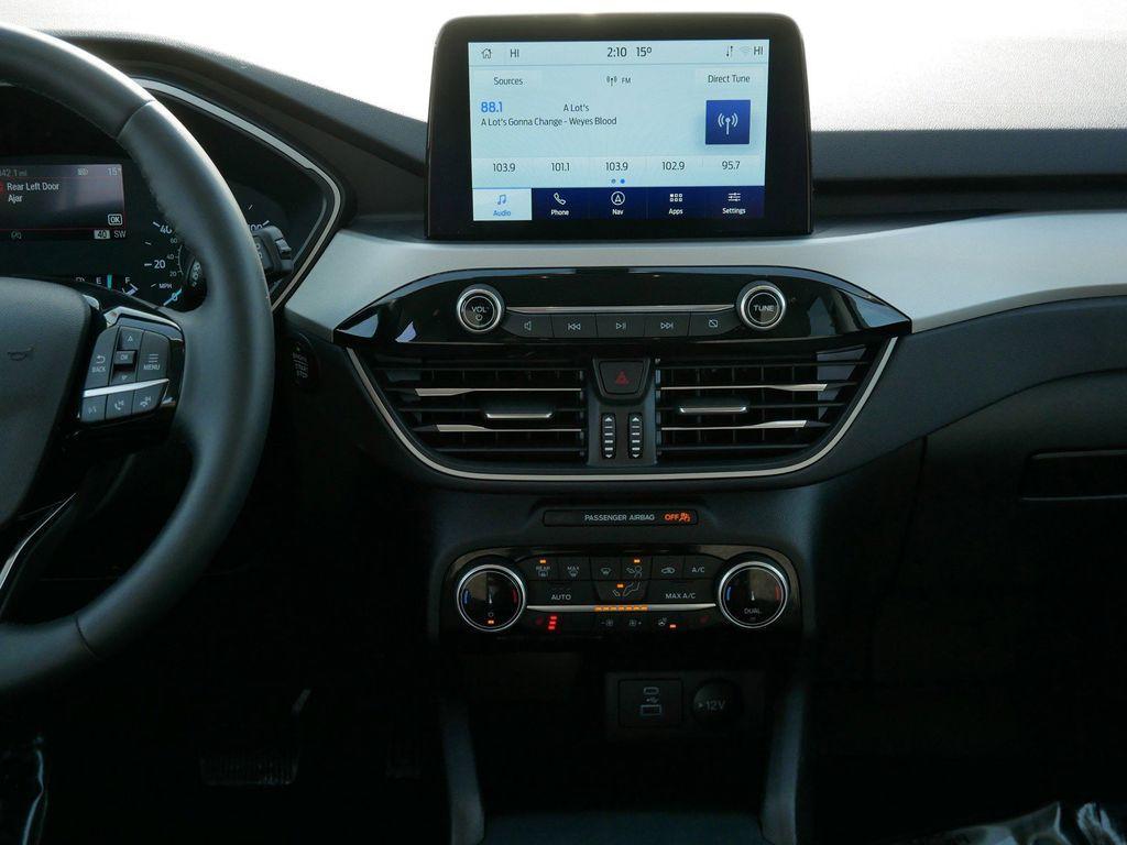 used 2022 Ford Escape car, priced at $23,999