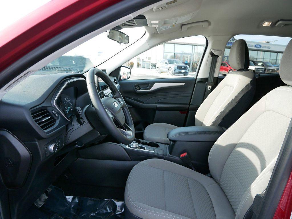 used 2022 Ford Escape car, priced at $23,999