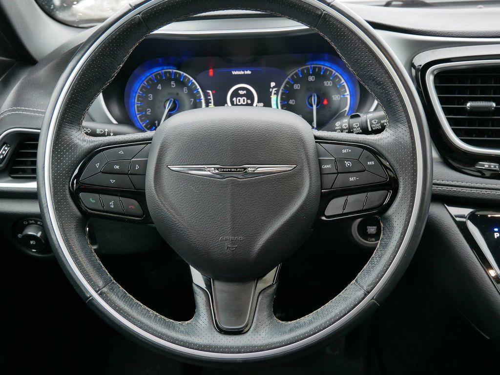 used 2018 Chrysler Pacifica car, priced at $18,499