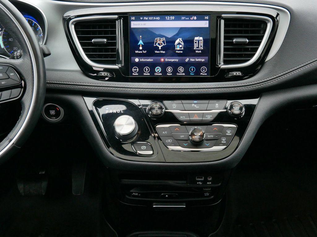 used 2018 Chrysler Pacifica car, priced at $18,499