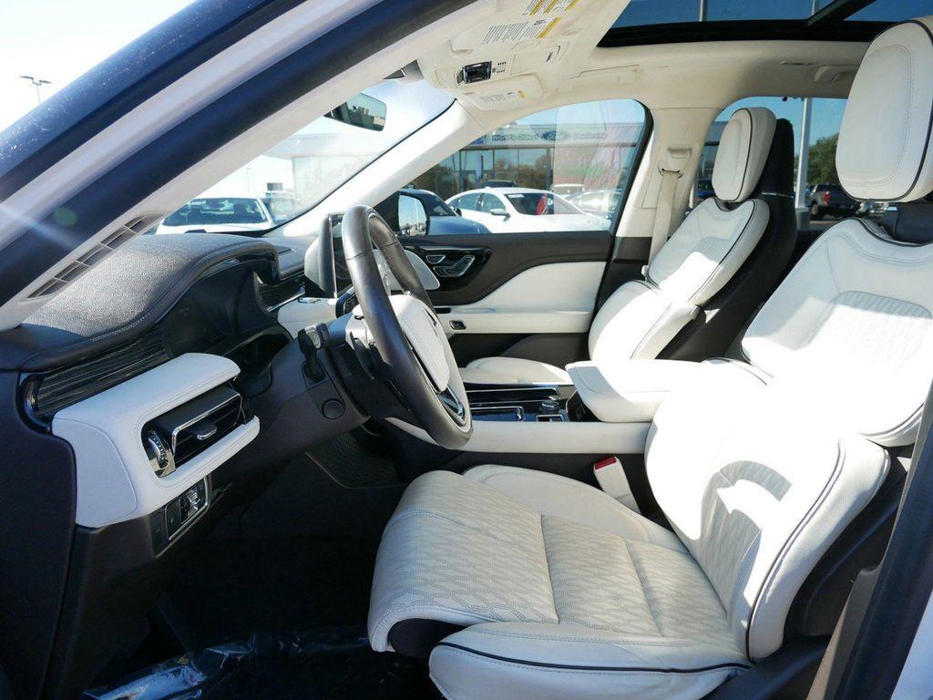 used 2023 Lincoln Aviator car, priced at $49,799