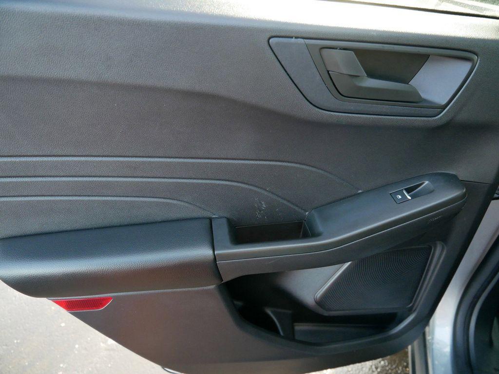 used 2022 Ford Escape car, priced at $21,999