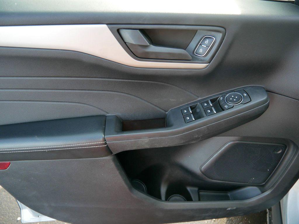 used 2022 Ford Escape car, priced at $21,999