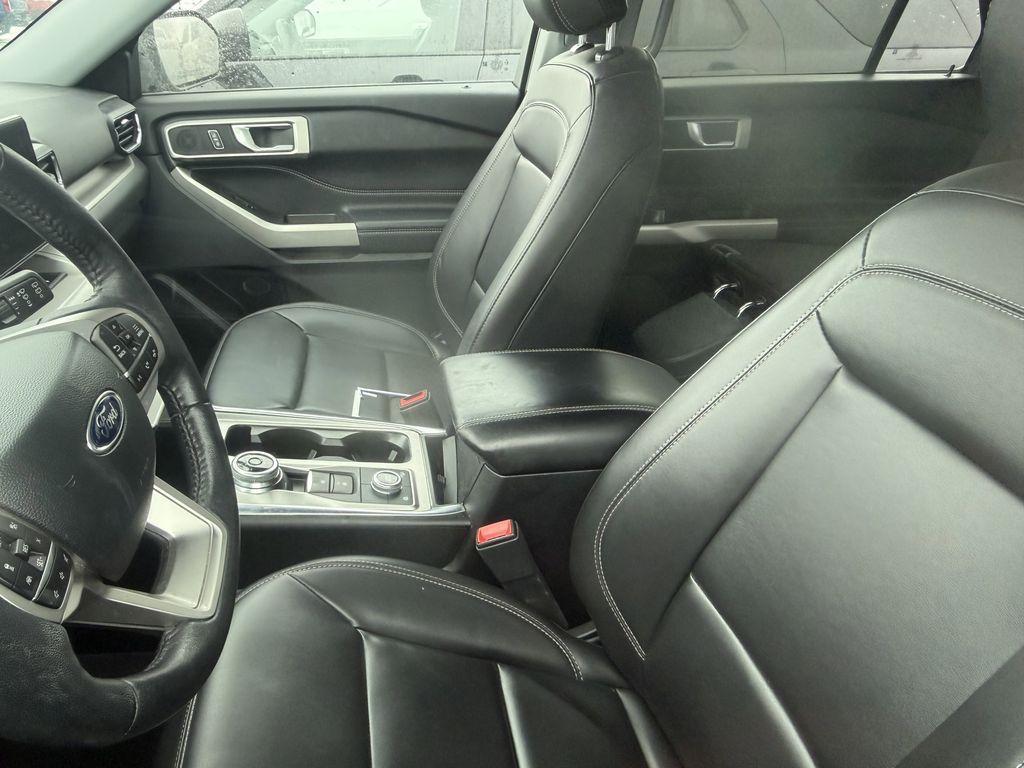 used 2022 Ford Explorer car, priced at $31,999