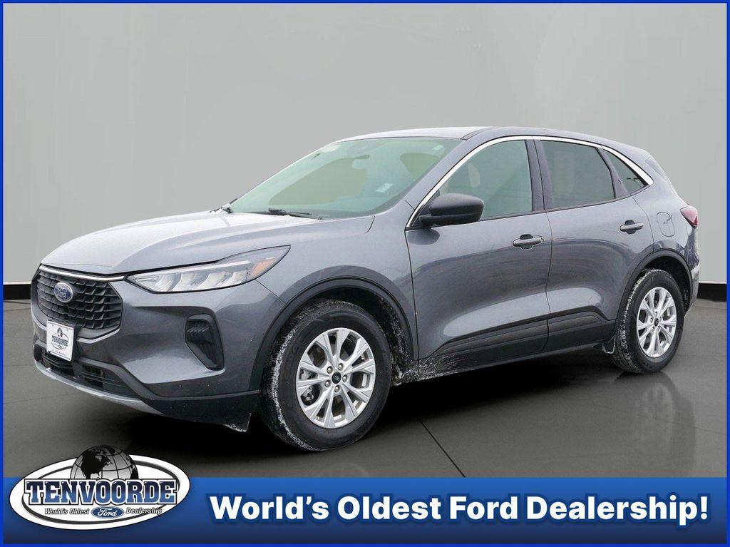 used 2023 Ford Escape car, priced at $18,499