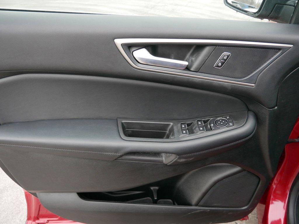 used 2022 Ford Edge car, priced at $28,499