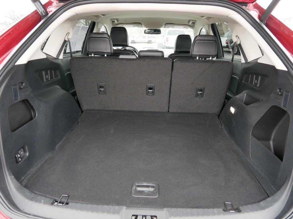 used 2022 Ford Edge car, priced at $28,499