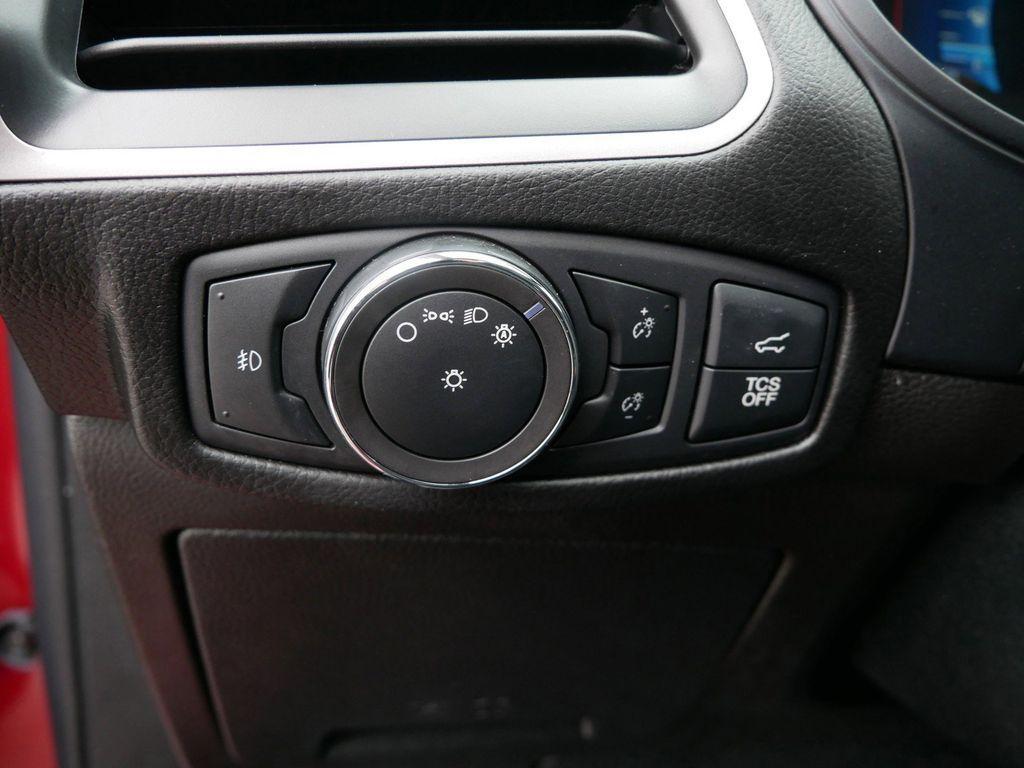 used 2022 Ford Edge car, priced at $28,499