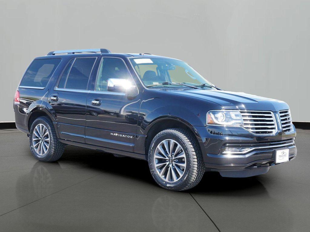 used 2016 Lincoln Navigator car, priced at $24,349