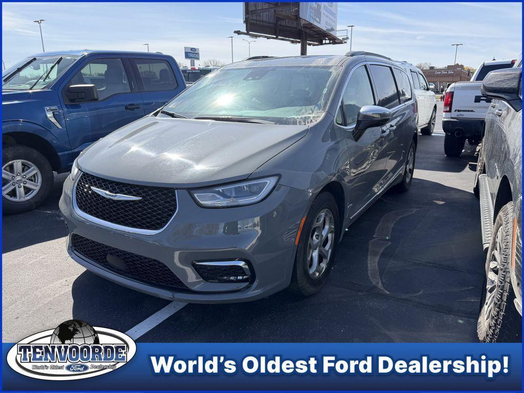used 2023 Chrysler Pacifica car, priced at $27,999