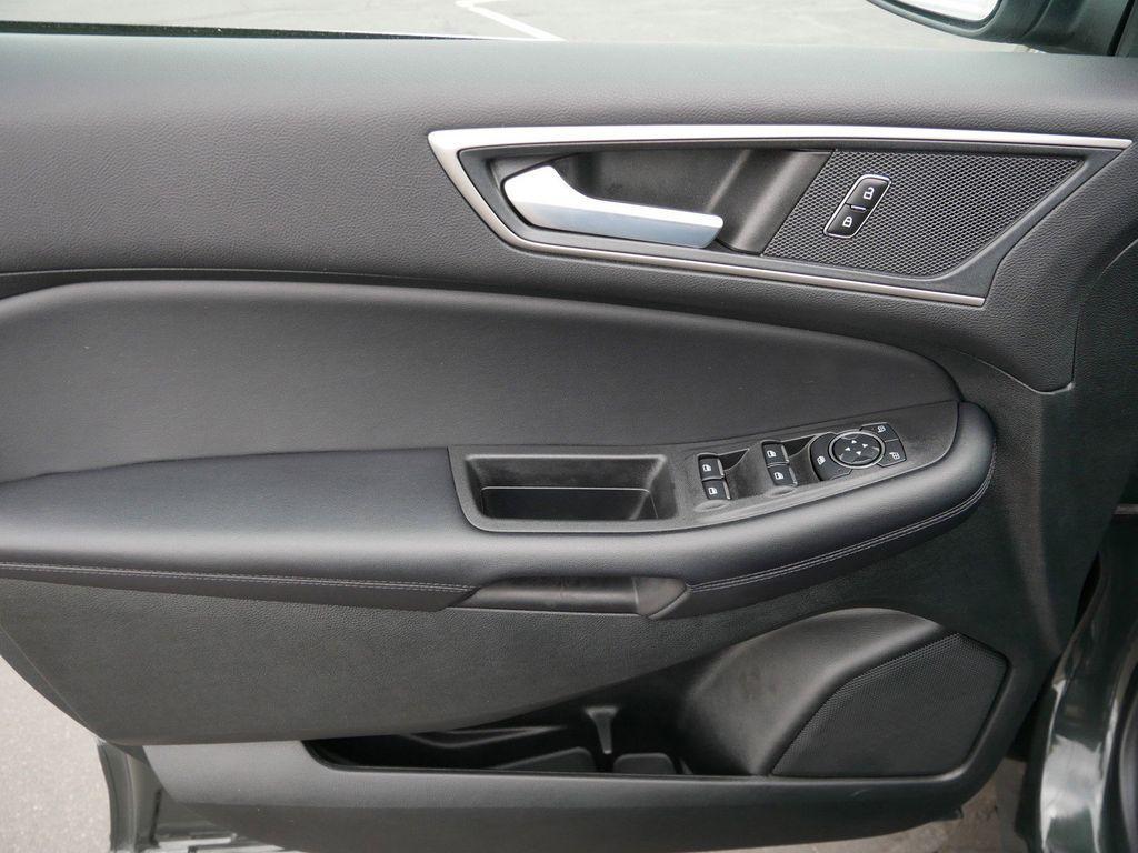 used 2023 Ford Edge car
