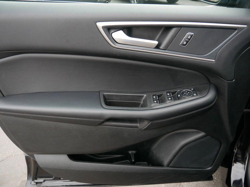 used 2024 Ford Edge car, priced at $24,999