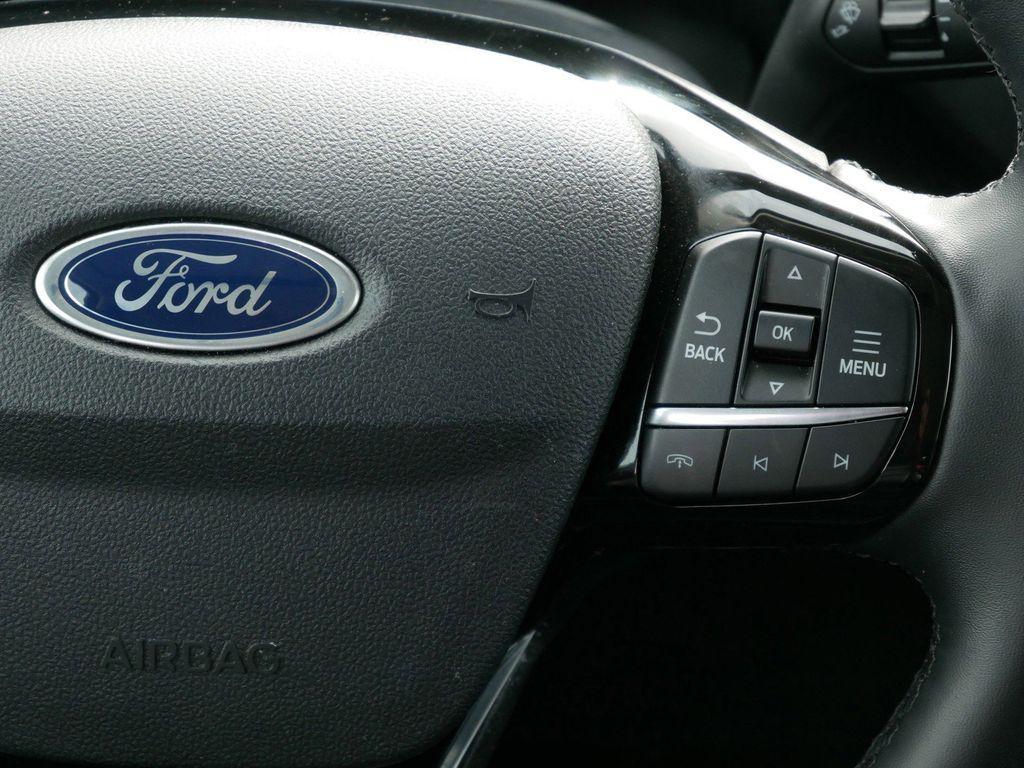 used 2025 Ford Escape car, priced at $27,999