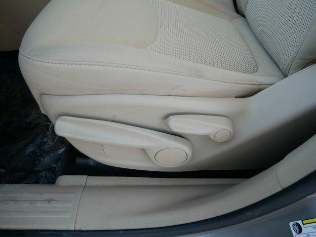 used 2019 Jeep Cherokee car, priced at $13,999