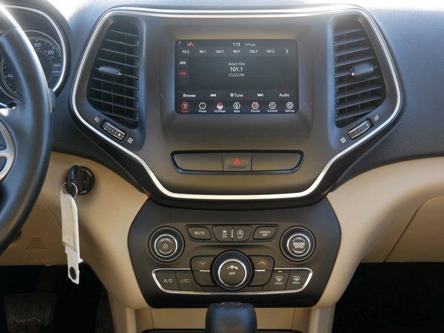 used 2019 Jeep Cherokee car, priced at $13,999