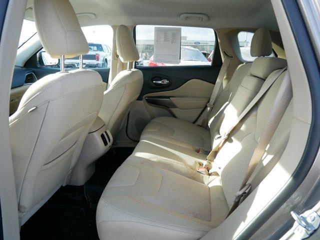 used 2019 Jeep Cherokee car, priced at $13,999