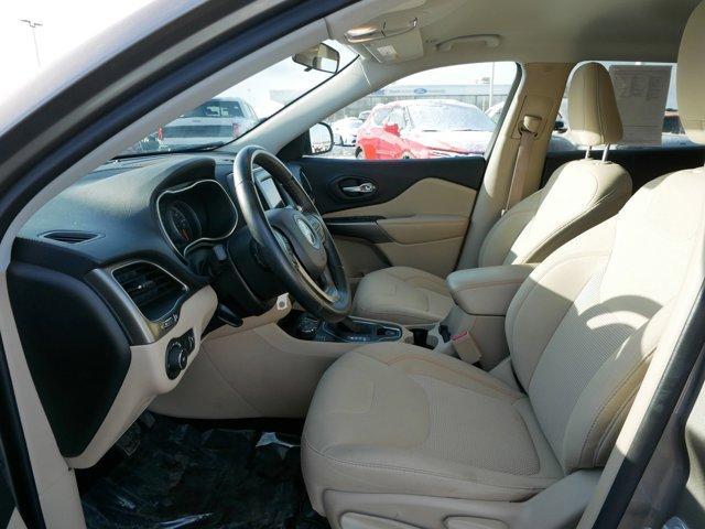 used 2019 Jeep Cherokee car, priced at $13,999