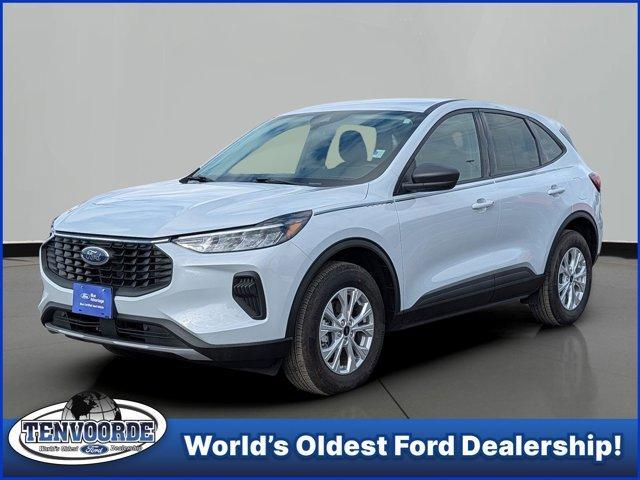 used 2025 Ford Escape car, priced at $27,999