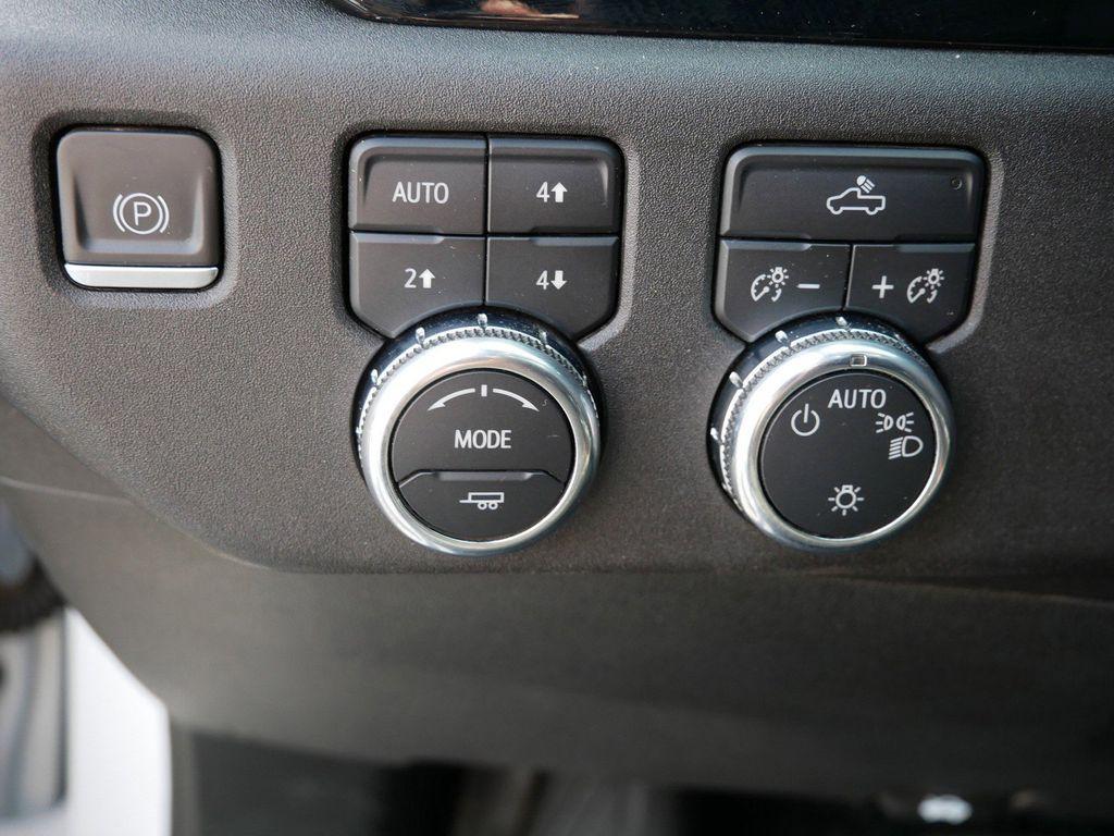used 2023 GMC Sierra 1500 car, priced at $36,049