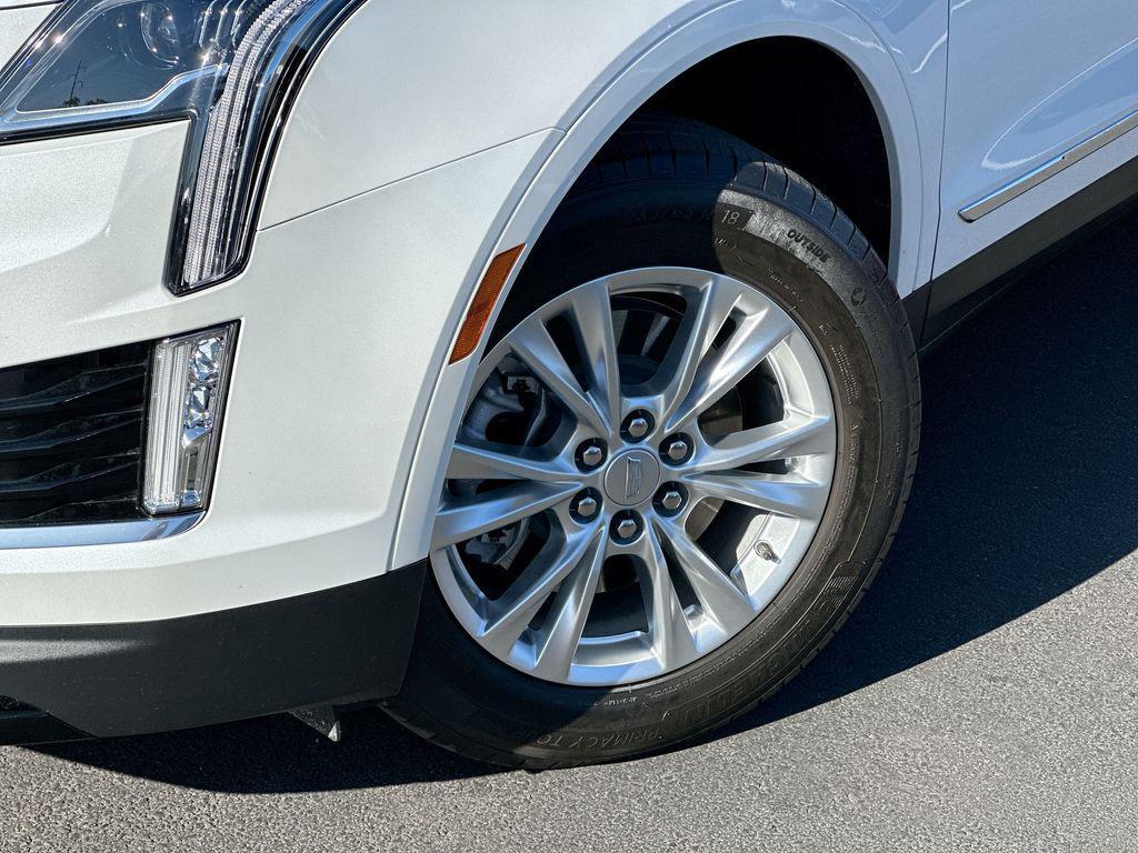 used 2024 Cadillac XT5 car, priced at $32,990