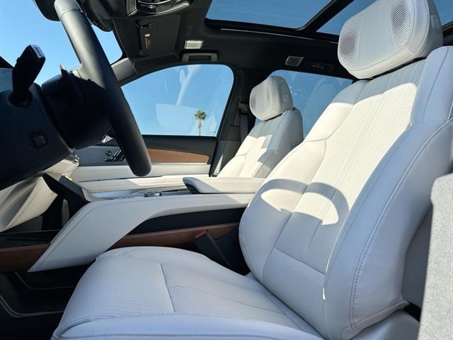 new 2026 Cadillac VISTIQ car, priced at $74,715