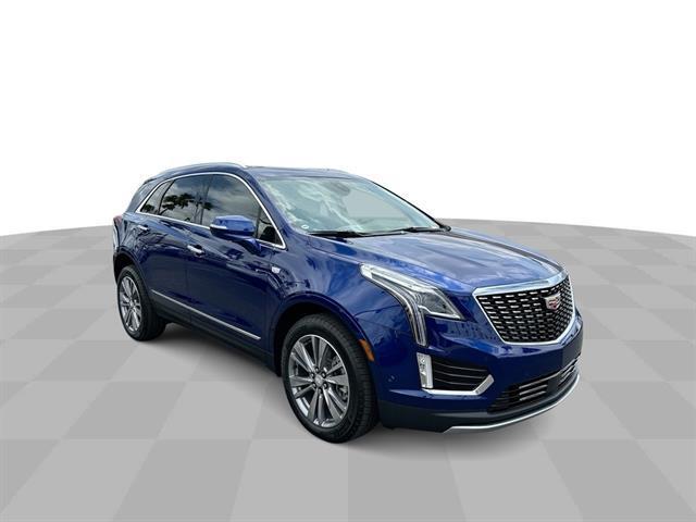 new 2025 Cadillac XT5 car, priced at $47,090