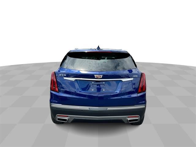 new 2025 Cadillac XT5 car, priced at $47,090