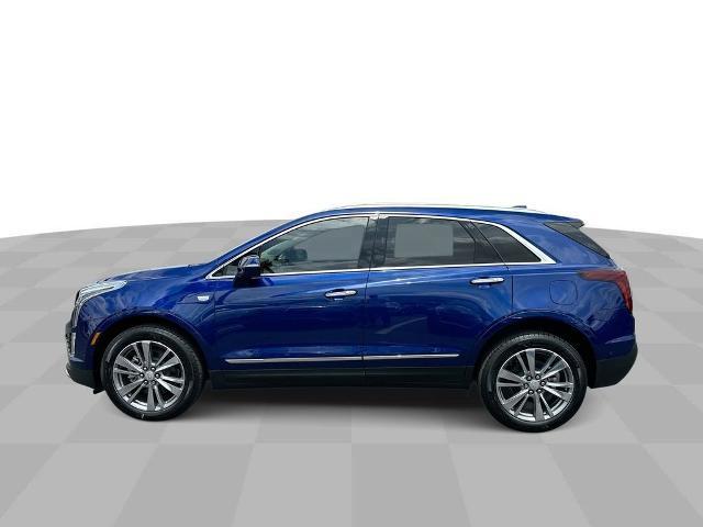 new 2025 Cadillac XT5 car, priced at $56,090