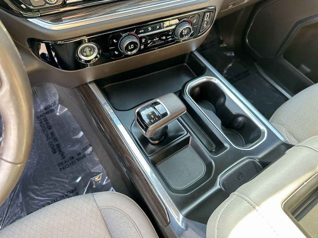 used 2022 Chevrolet Silverado 1500 car, priced at $35,990