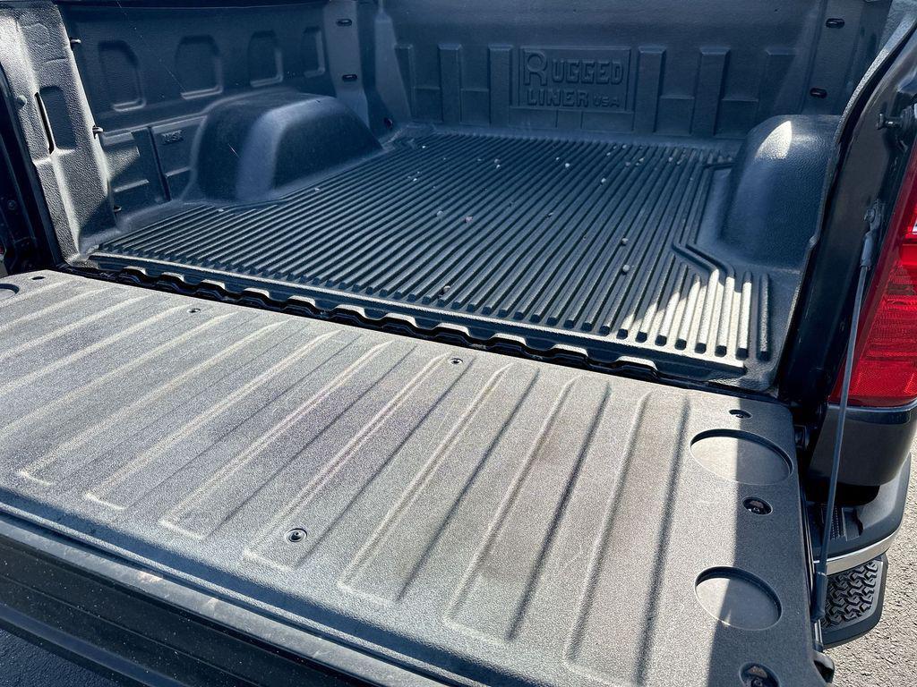 used 2022 Chevrolet Silverado 1500 car, priced at $35,990