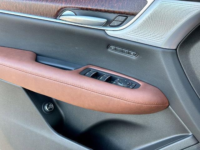 new 2026 Cadillac XT5 car, priced at $60,465
