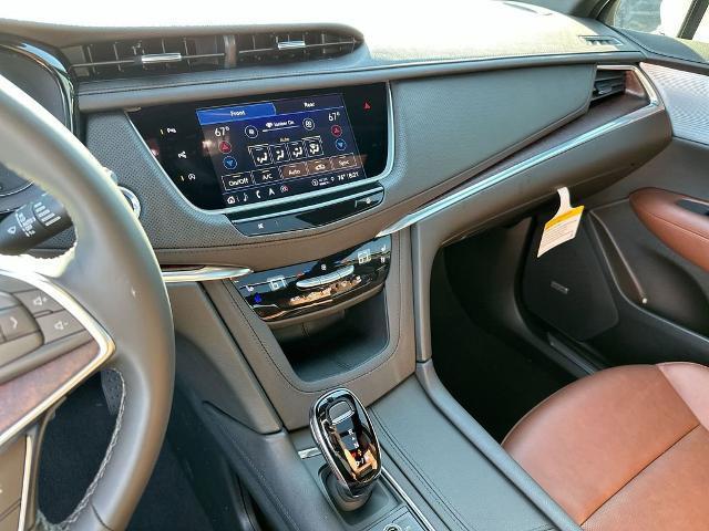new 2026 Cadillac XT5 car, priced at $60,465