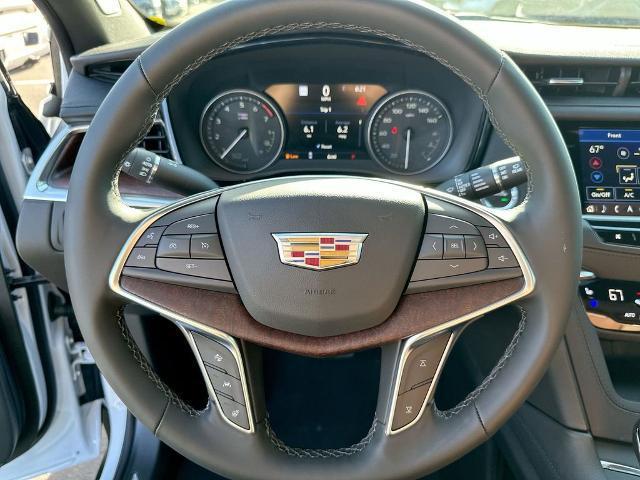 new 2026 Cadillac XT5 car, priced at $60,465
