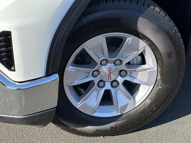 new 2026 GMC Sierra 1500 car, priced at $35,980